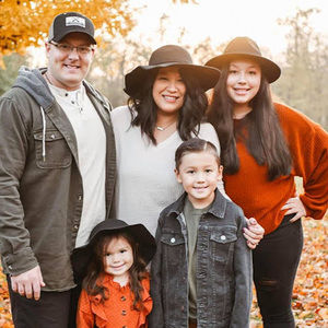 Meet your Posher, Jennifer